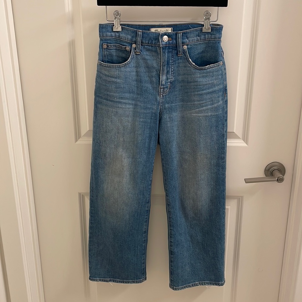 Madewell slim wide-leg crop jeans!
